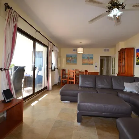 Apartamento Marina Duquesa 131 *